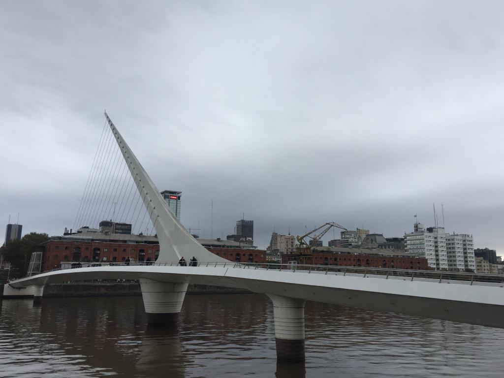 Puente de la mujer de Buenos Aires